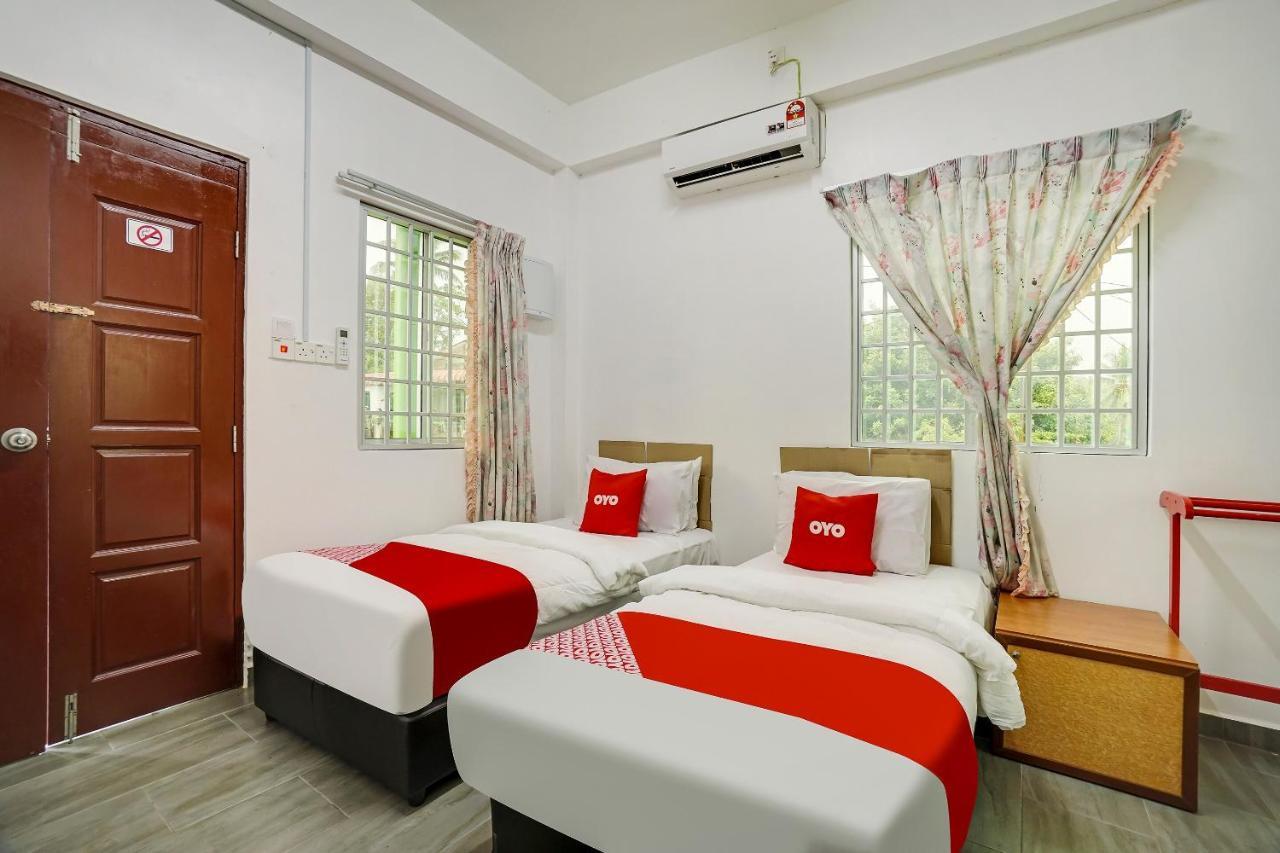Oyo 90462 Padang Besar Green Inn Dış mekan fotoğraf